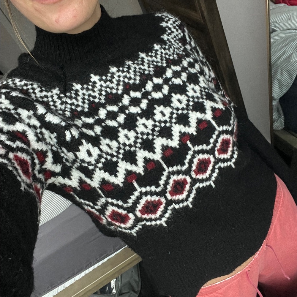 H&M Pattern Sweater - Picture 2 of 4